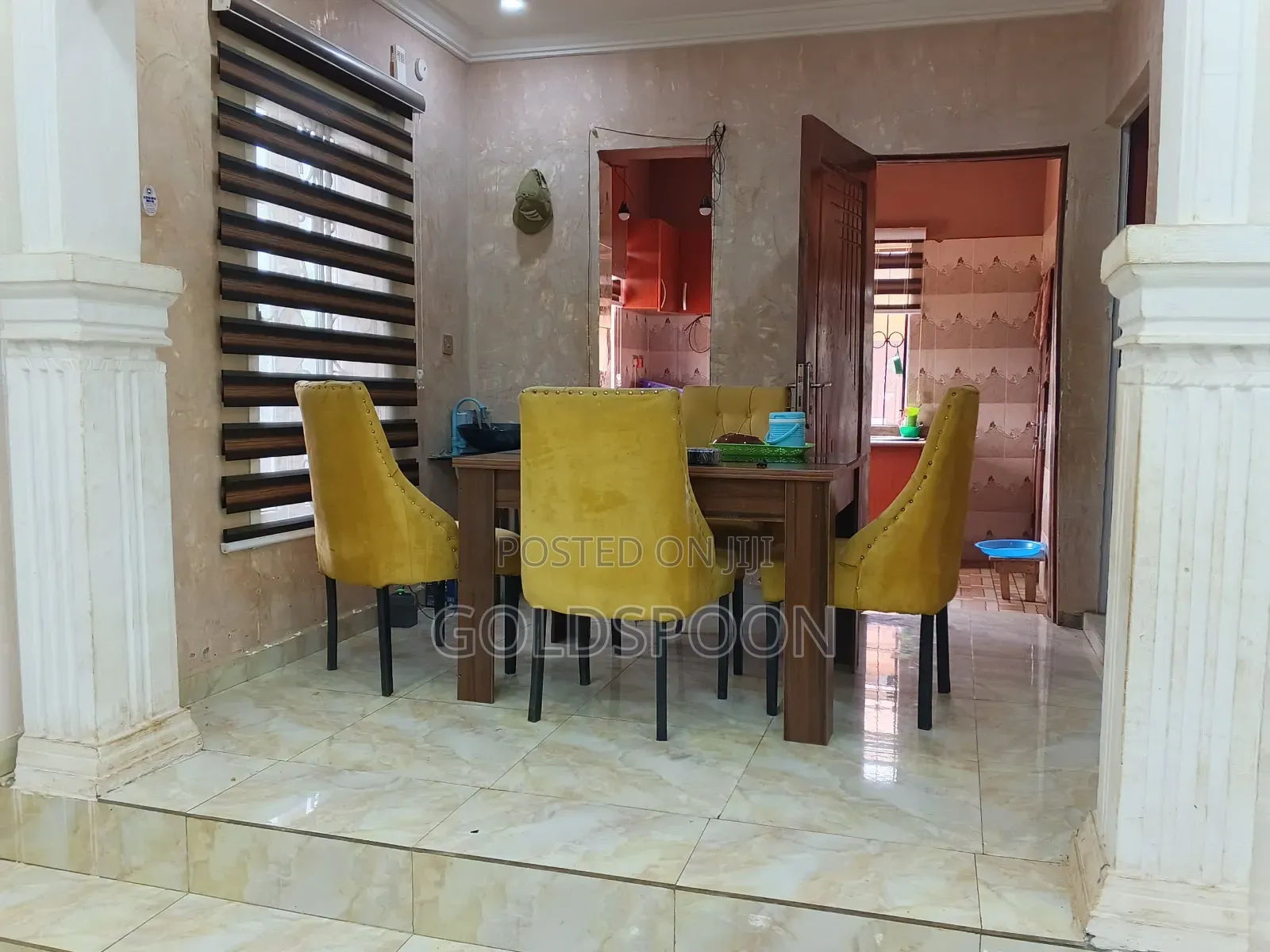 Dinning Table
