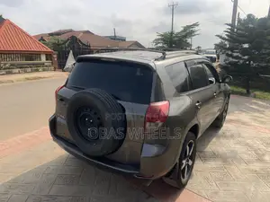 Toyota RAV4 2.0 VVT-i 2008 Gray