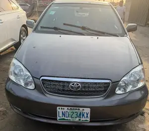 Toyota Corolla 2005 Gray
