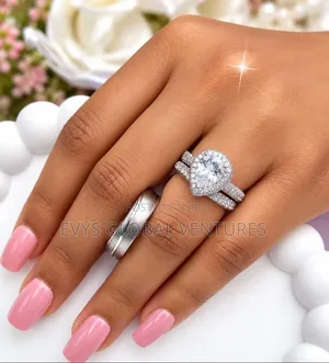 Love Shaped Couple's Wedding Ring - 3 Piece