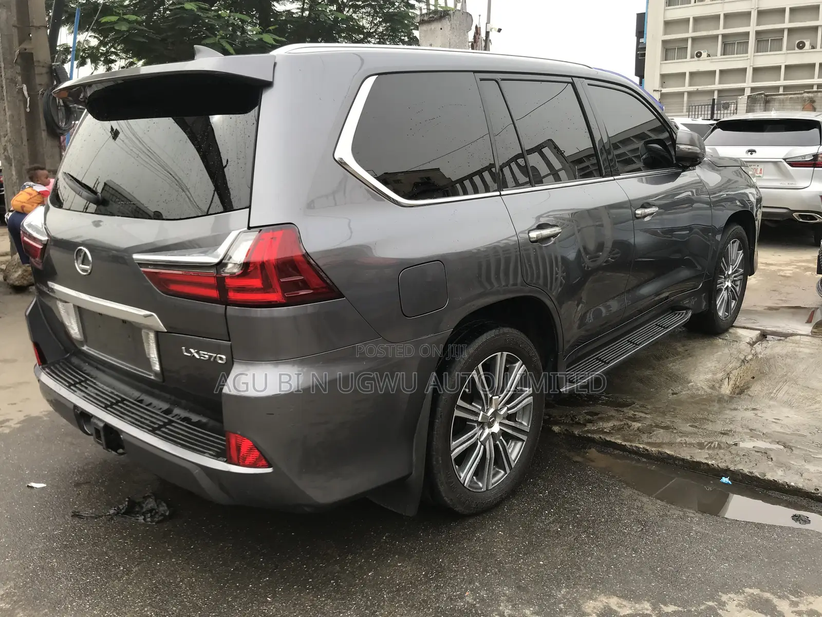 Lexus LX 570 AWD 2016 Gray