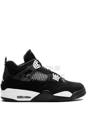 Air Jordan 4 Retro "White Thunder"