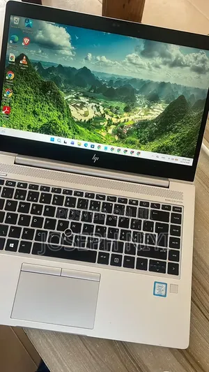 Laptop HP EliteBook 840 G5 8GB Intel Core i5 SSD 256GB