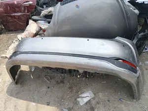 Lexus ES Back Bumper 2020