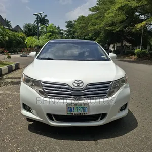 Toyota Venza 2010 White