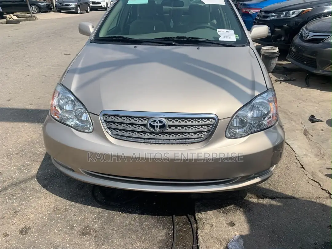 Toyota Corolla 2007 Gold