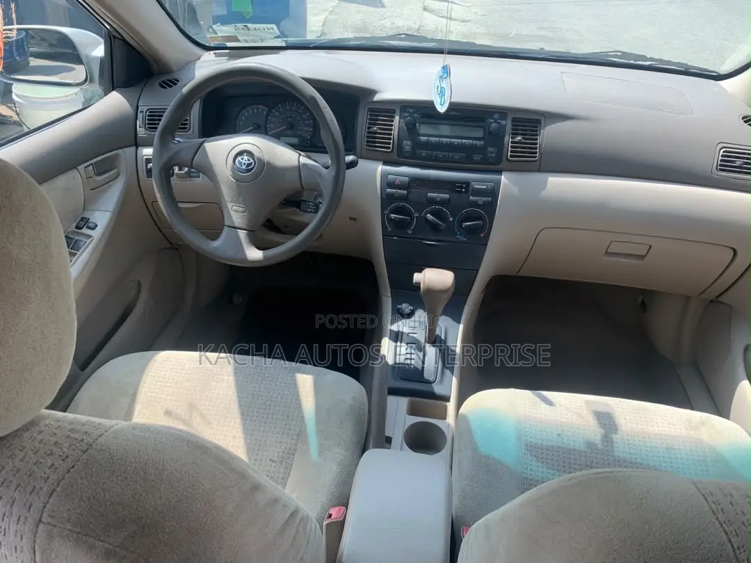 Toyota Corolla 2007 Gold