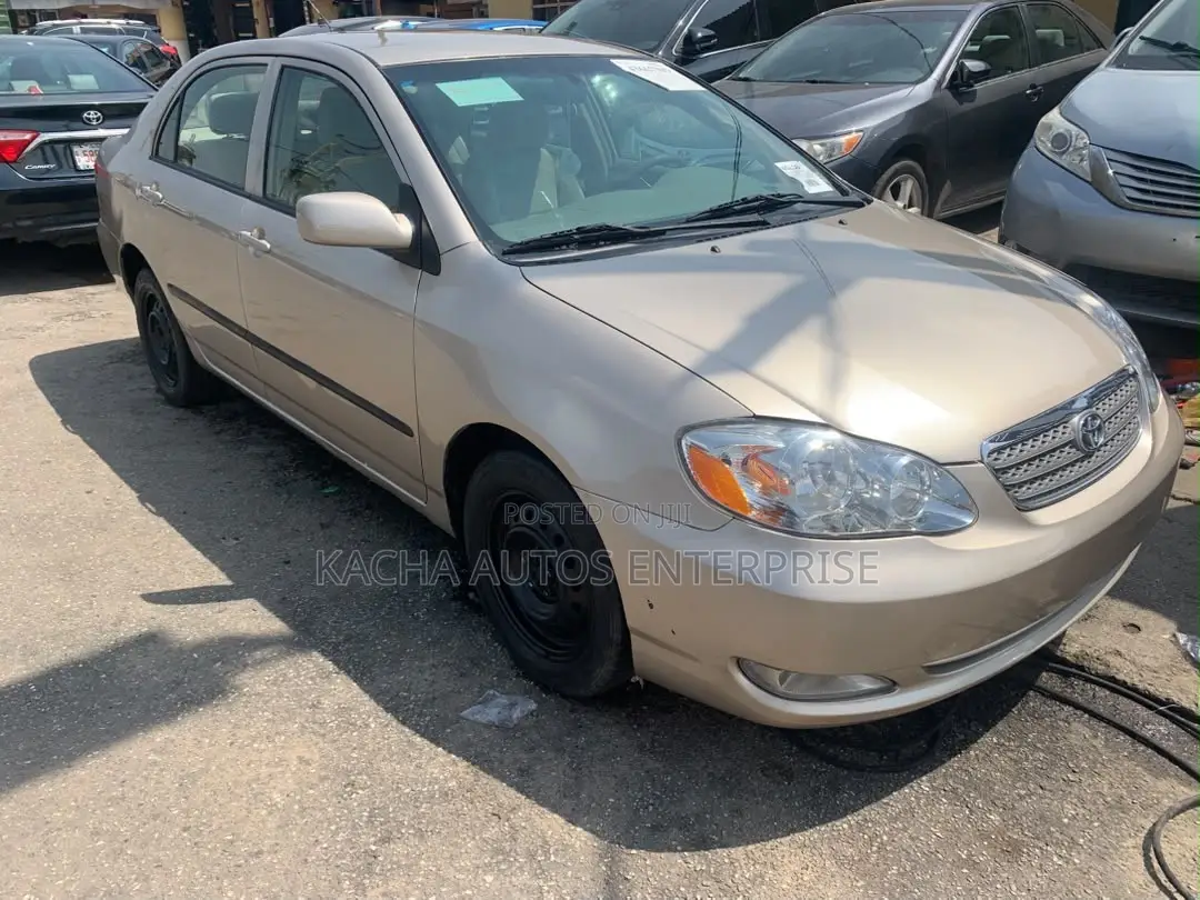Toyota Corolla 2007 Gold