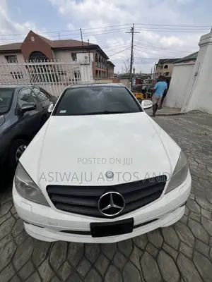 Mercedes-Benz C350 C350 BlueEFFICIENCY 4MATIC AWD 2008 White