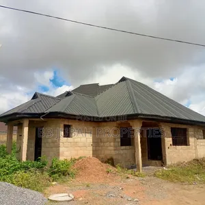3bdrm Bungalow in Niyi Isola Estate for sale