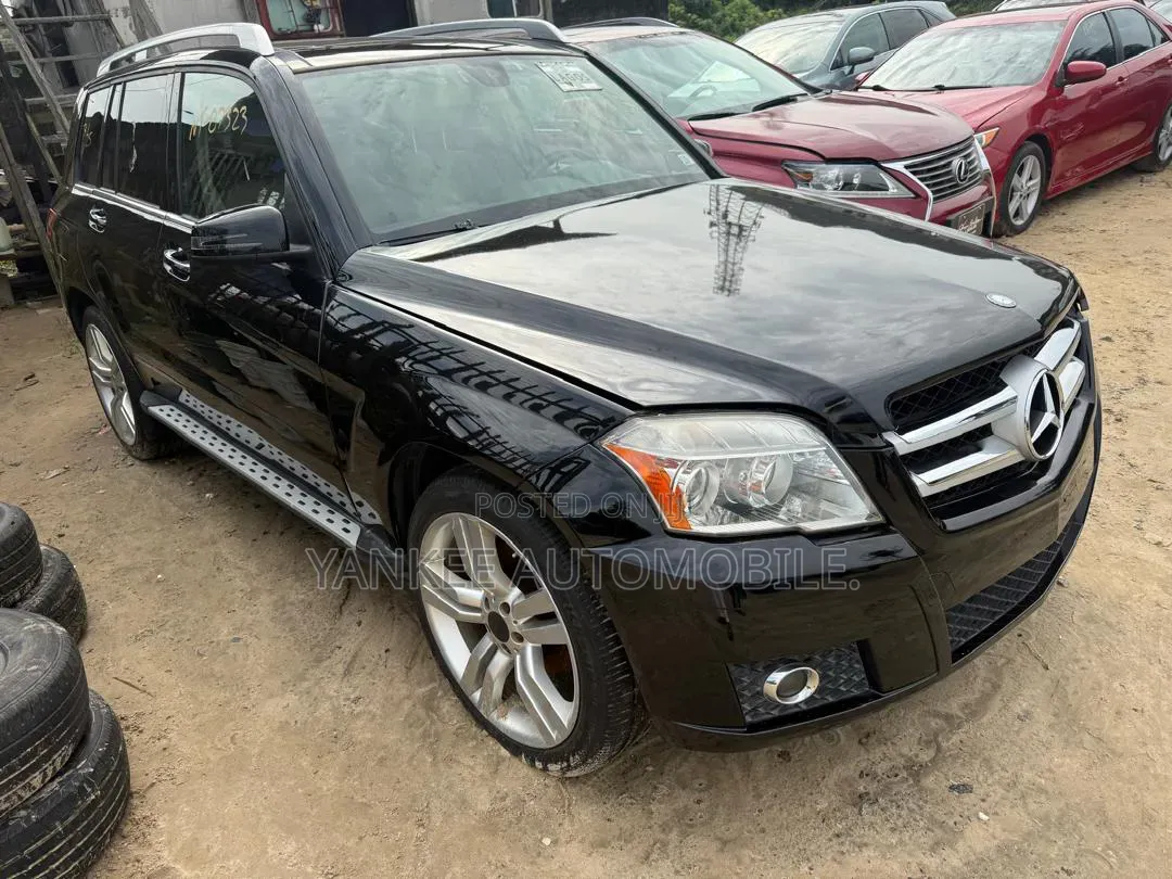 Mercedes-Benz GLK-Class 350 4MATIC 2012 Black