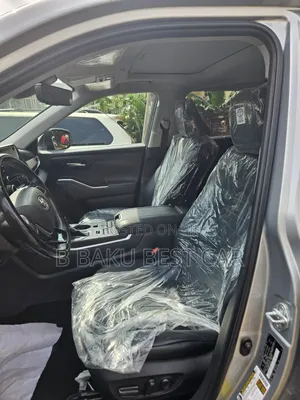 Toyota Highlander XLE 2021 Silver