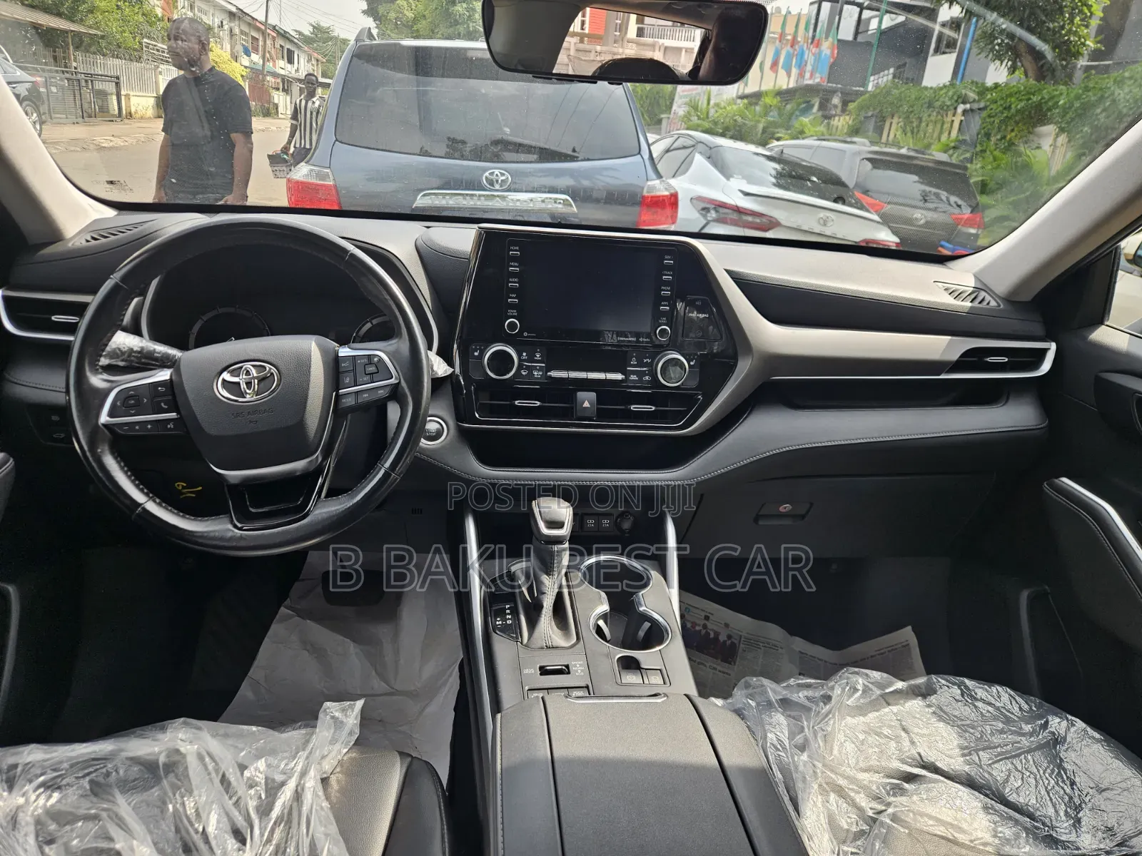 Toyota Highlander XLE 2021 Silver