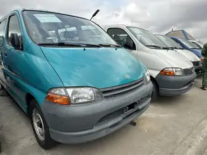Toyota HiAce 2006