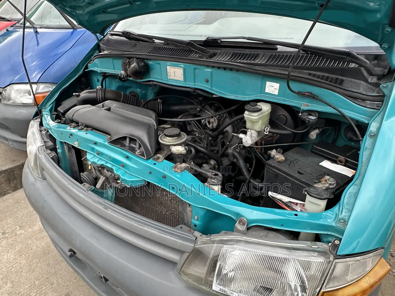 Toyota HiAce 2006