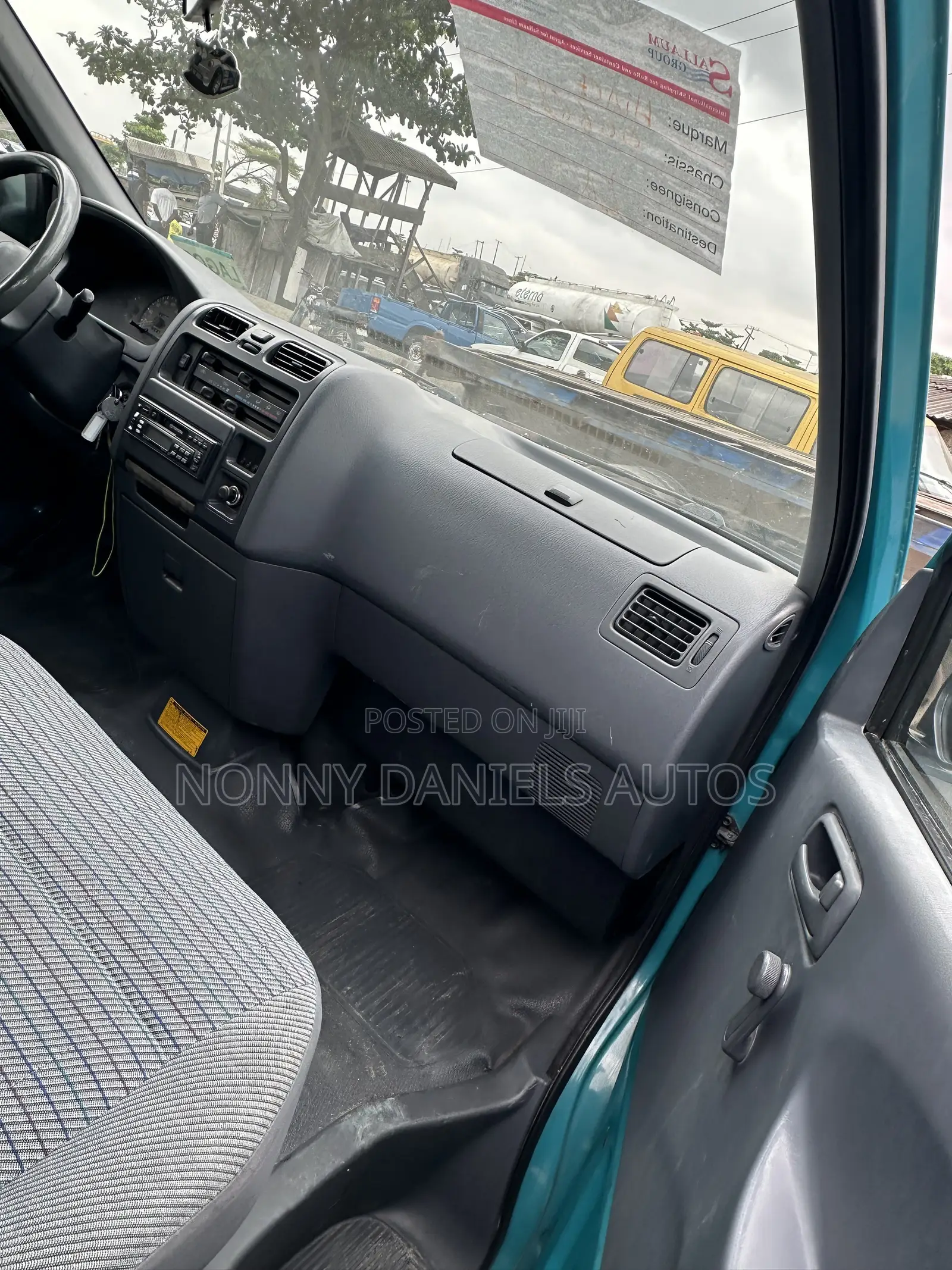 Toyota HiAce 2006