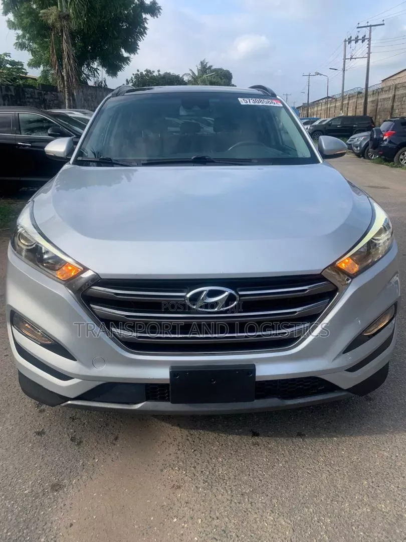 Hyundai Tucson 2016 Silver