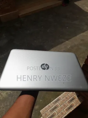Laptop HP 15 8GB AMD A8 HDD 1T