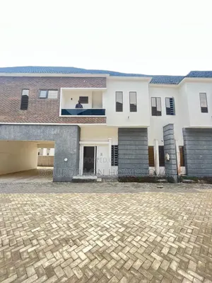 4bdrm Duplex in Orchid Lekki Lagos for rent