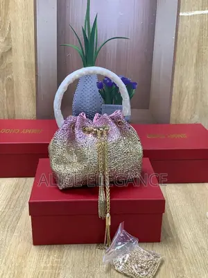 The Golden Royale Crystal Bucket Bag �