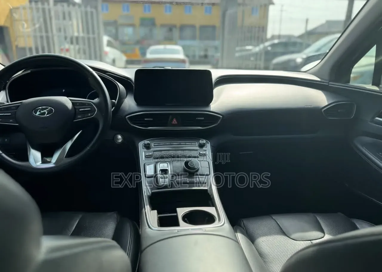Hyundai Santa Fe 2022 Silver