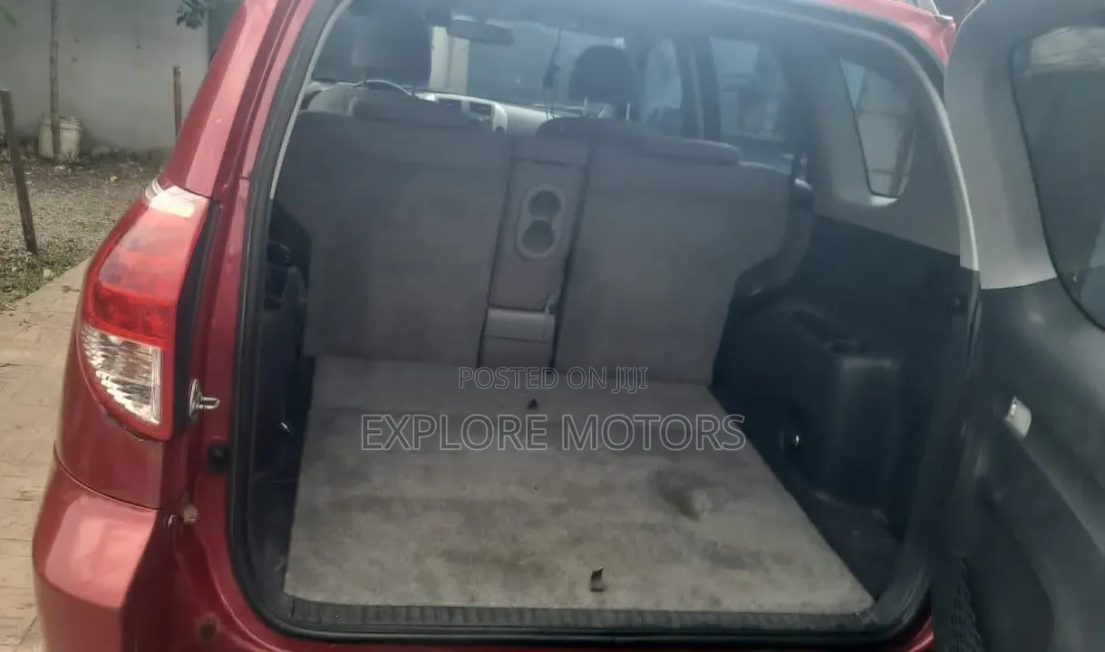 Toyota RAV4 2008 Red