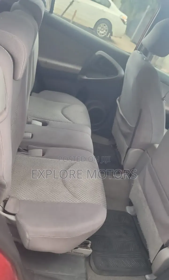 Toyota RAV4 2008 Red