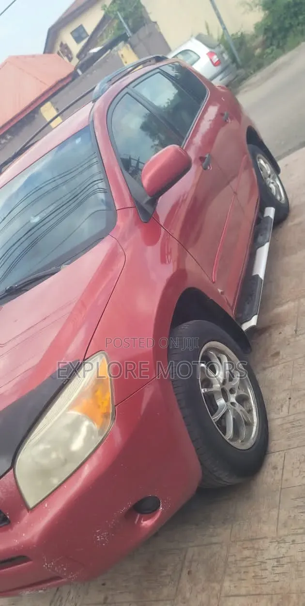 Toyota RAV4 2008 Red