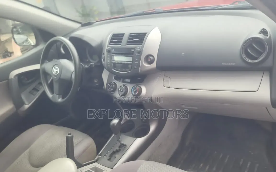 Toyota RAV4 2008 Red