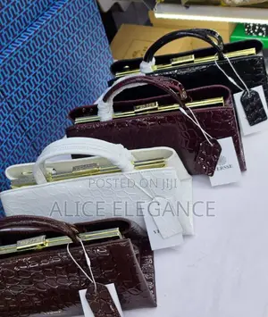 Versse Premium Quality Handbag 