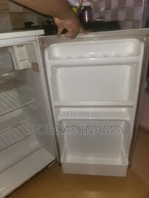 LG Fridge With Freezer