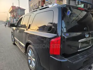 Infiniti QX56 2008 Black
