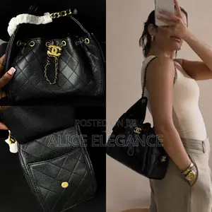 Chanel Caviar Shoulder Bag