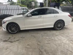 Mercedes-Benz C400 2014 White