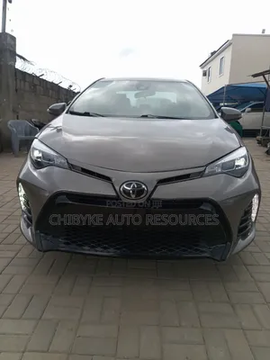 Toyota Corolla SE Special Edition 4dr Sedan (1.8L 4cyl CVT) 2017 Gray