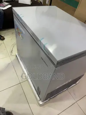 Skyrun 260L Chest Freezer – Extra Storage for Busy Households