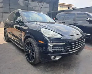 Porsche Cayenne 2016 Black
