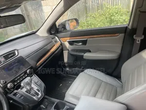 Honda CR-V 2019 Silver