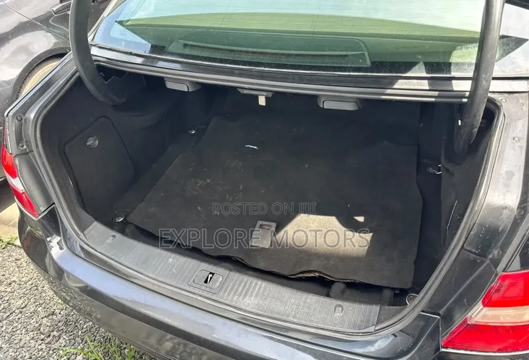 Mercedes-Benz E350 2013 Black