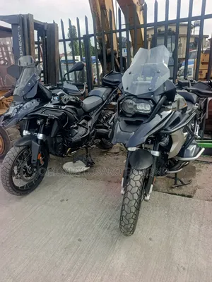 BMW R32 2024 Black