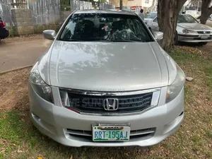 Honda Accord 2009 Silver