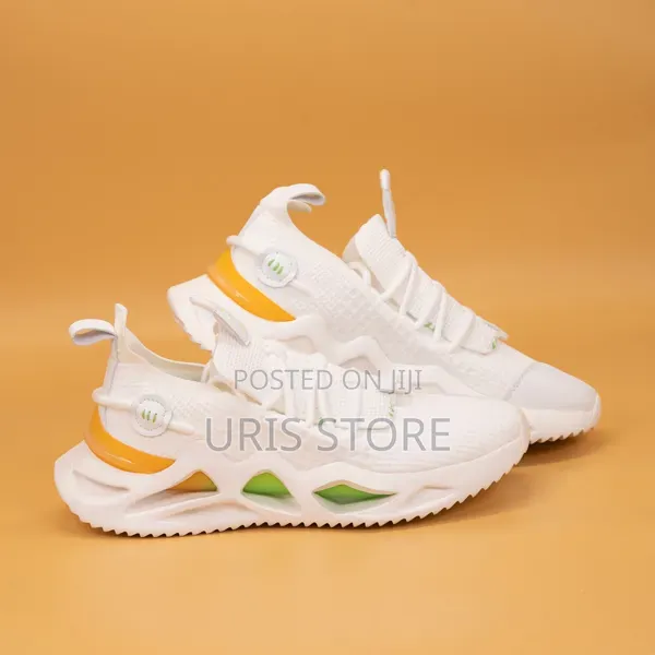Quality Senn Breathable Sneakers