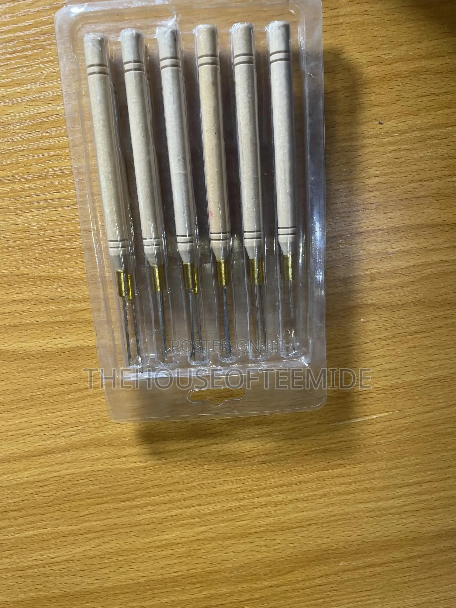Crochet Pin