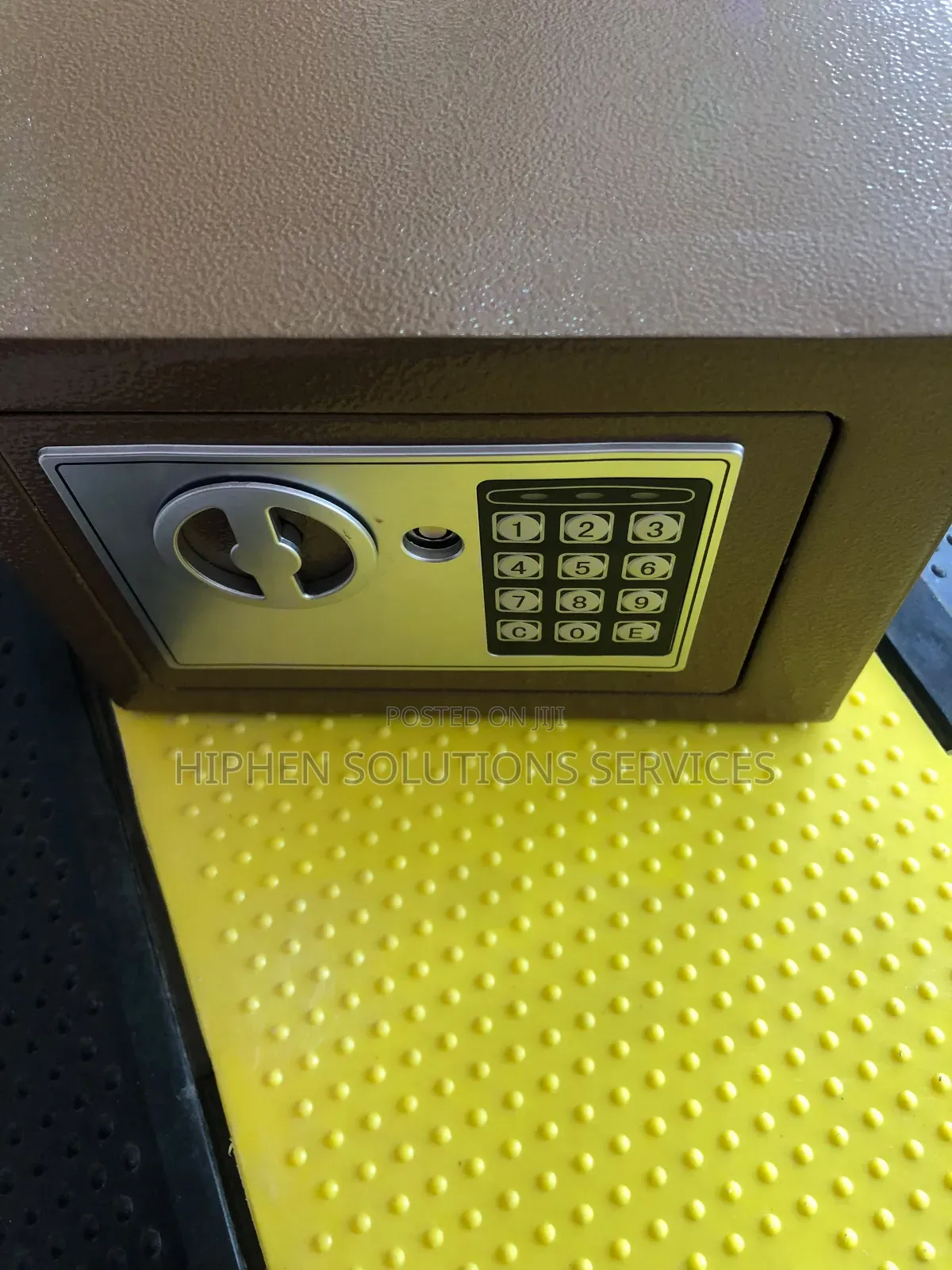 Small Valuables Lock Cabinet