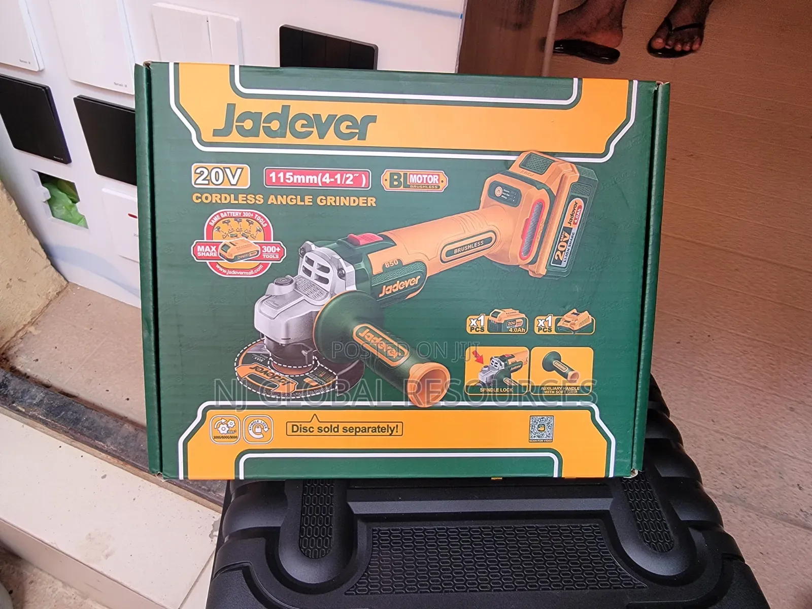 Cordless Angle Grinder 20v