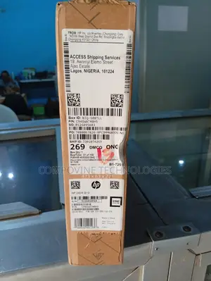 New Laptop HP 240 8GB Intel Core 5 SSD 512GB