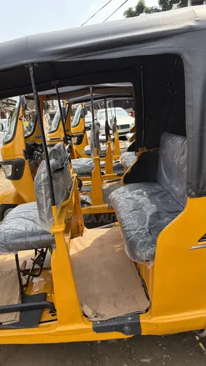 TVS 2024 Yellow