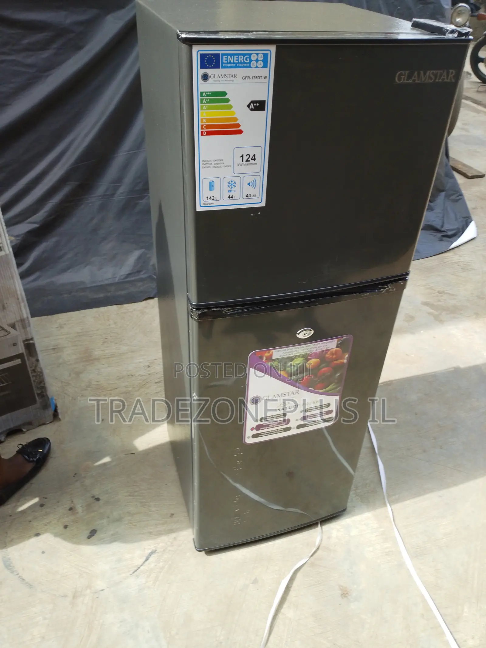 Quality Glamstar Refrigerator 175L for Family Needs