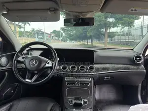 Mercedes-Benz E400 2018 Gray