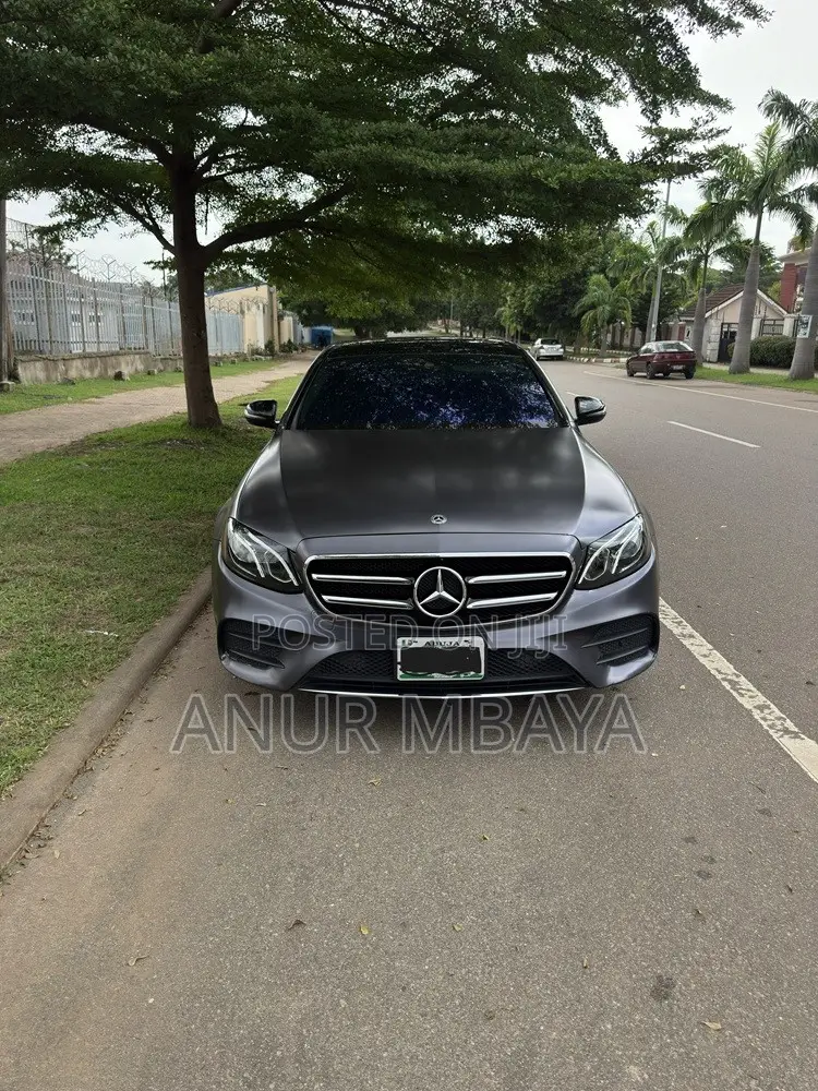 Mercedes-Benz E400 2018 Gray